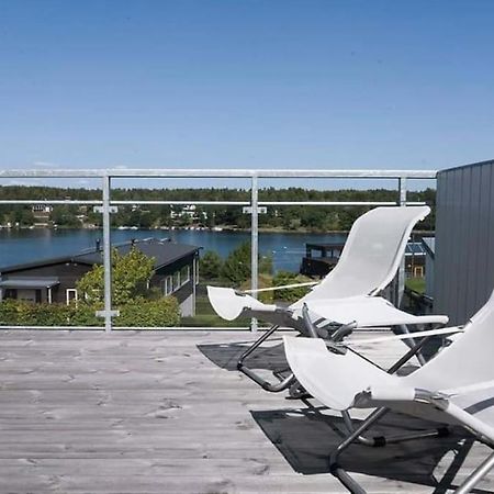 Water Facing Villa With Pool & Sauna Lidingö Dış mekan fotoğraf